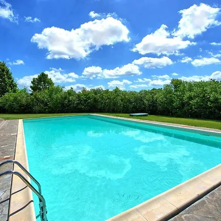 Montecchio Sleeps 6 With Pool And Air Con * Cortona